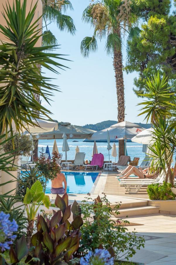 נידרי Orion Hotel מראה חיצוני תמונה