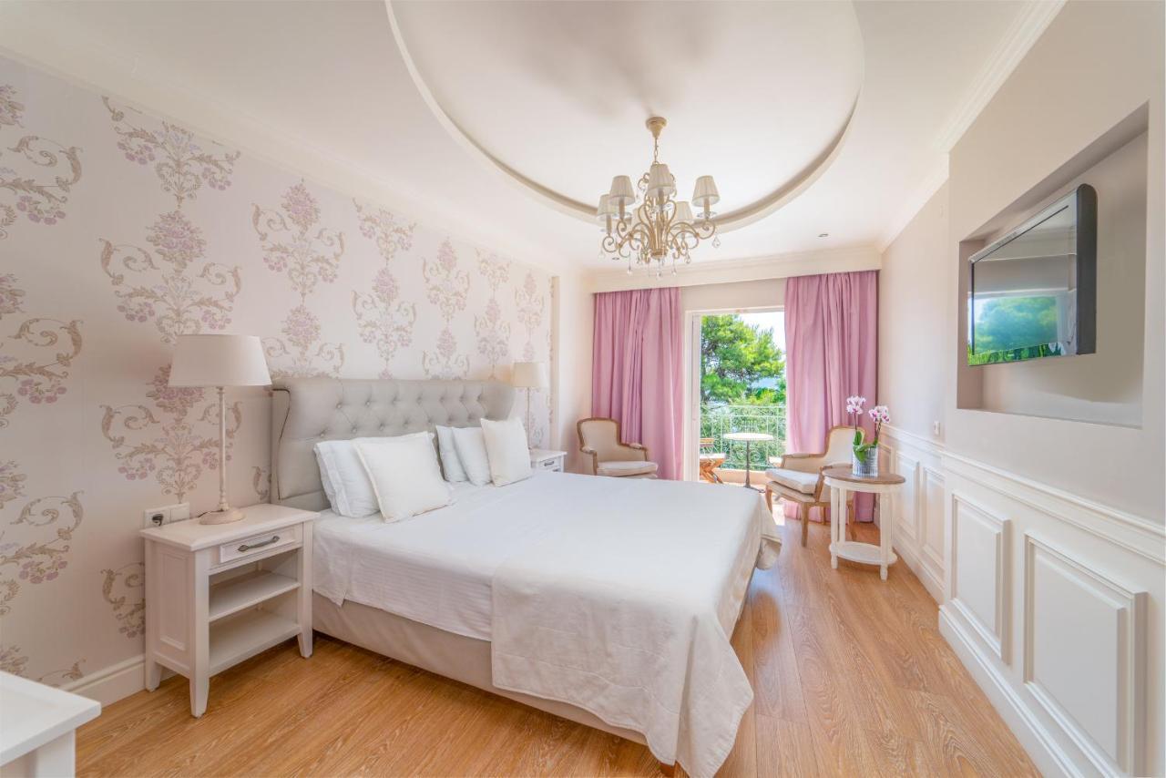 נידרי Orion Hotel מראה חיצוני תמונה